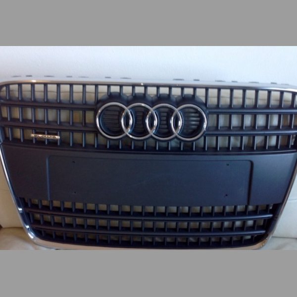 MASKA GRILL AUDI Q7 4L0853651 CHROM