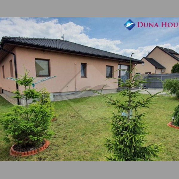 Prodej RD 6+kk, 182 m2, pozemek 533 m2, Nová Ves, Praha - vý