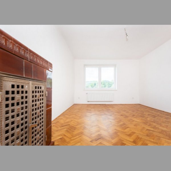 Prodej byt 2+1 v RD Letovice 66 m2 + sklep 7 m2 + balkon 7m2
