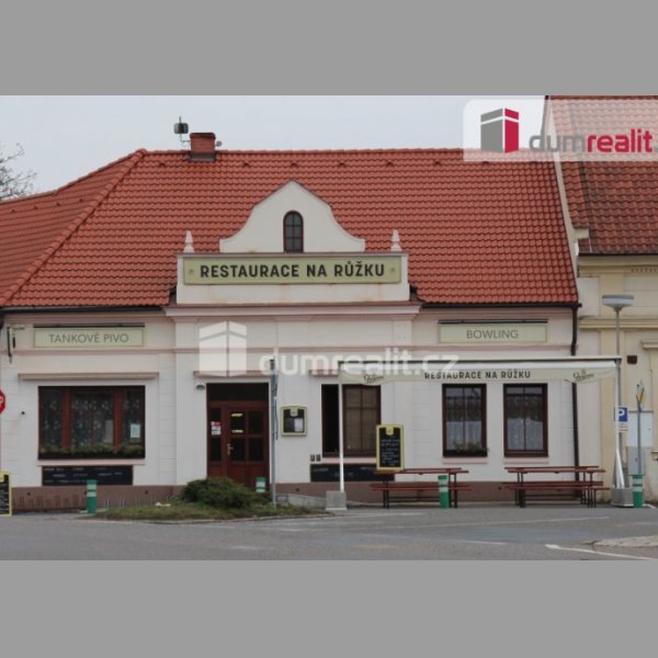 Podnájem zavedené restaurace - Libice nad Cidlinou