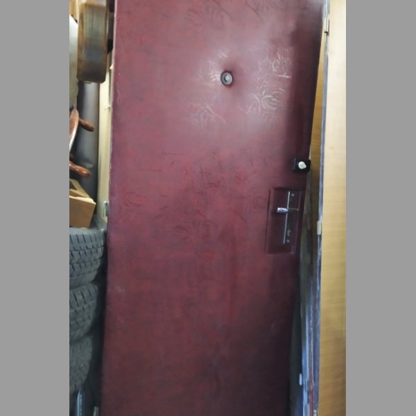Panelákové vchodové bezpečnostní dveře 80 L s plechem
