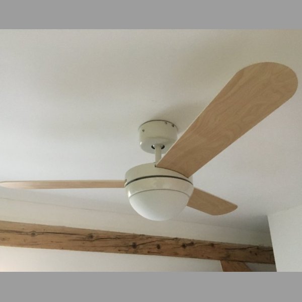 Stropní ventilátor zn. FARO s dálkovým ovladačem